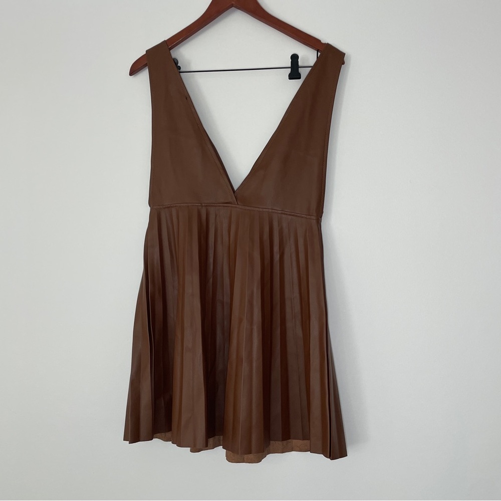 Zara Faux Leather Pleated Mini Pinafore Dress - BLOGGER FAV - Size S - Picture 12 of 12